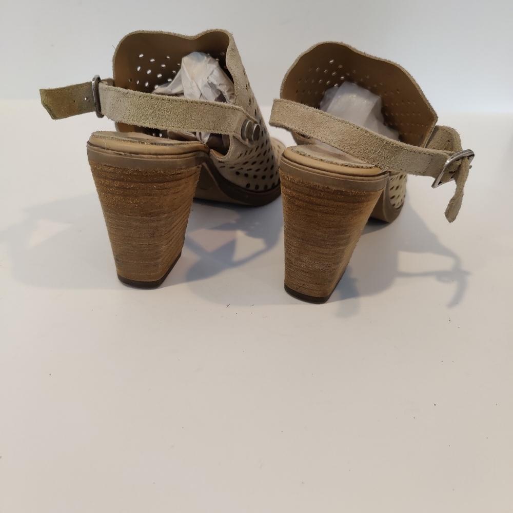 Barbara Barbieri Tan Perforated Suede Leather Block Heel Sandals Shoes - Picture 4 of 7